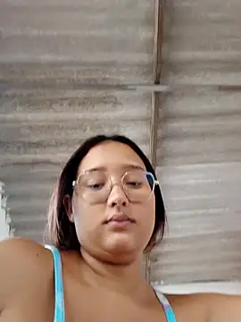 naughty girl hot  online show from 04-29-26, 09:10