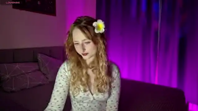 Snapshot of Polly_Candy chatting on 04-06-26, 02:18 Polly Candy online show from 04-06-26, 02:18