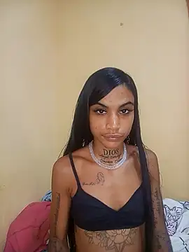 La ReynaZendeya online show from 04-06-26, 10:11