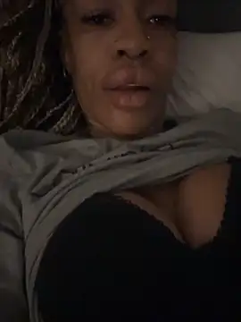 Rosie-B online show from 04-21-26, 10:12