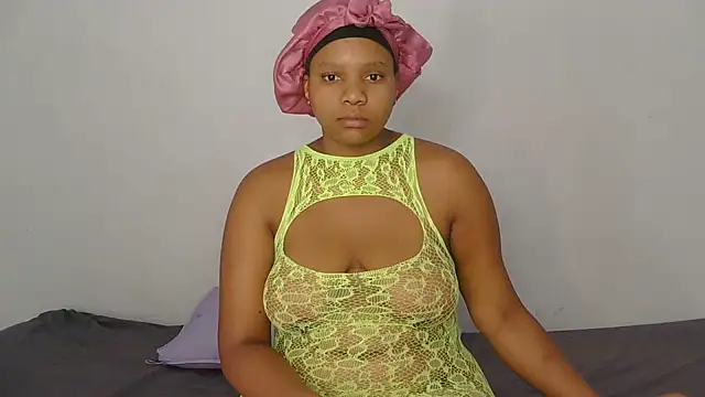 SlipperyLipsX online show from 06-07-26, 07:34