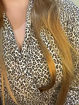 QueenDeema7 online show from 04-26-26, 01:25