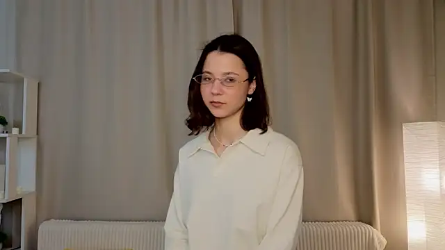 Snapshot of SheliaBinkley chatting on 04-11-26, 08:02 SheliaBinkley online show from 04-11-26, 08:02