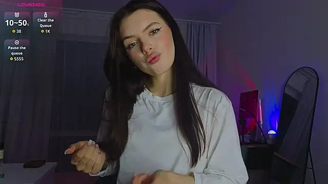 lillly meow  online show from 05-28-26, 08:39