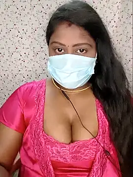 Snapshot of Romantic_Woman chatting on 05-04-26, 06:48 Romantic Woman online show from 05-04-26, 06:48