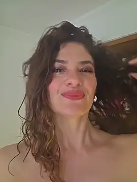 Snapshot of CelineBoyer_ chatting on 04-17-26, 09:18 CelineBoyer online show from 04-17-26, 09:18