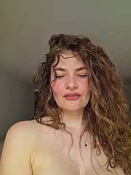 Snapshot of CelineBoyer_ chatting on 05-24-26, 07:19 CelineBoyer online show from 05-24-26, 07:19