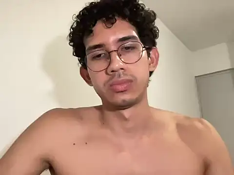 Domincmarles online show from 04-04-26, 02:32