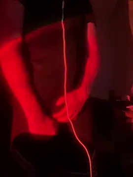 YorSexboy777 online show from 04-29-26, 09:43