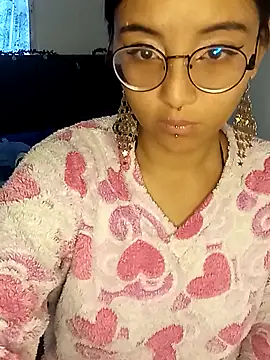 kitsune nyoko online show from 04-06-26, 10:54