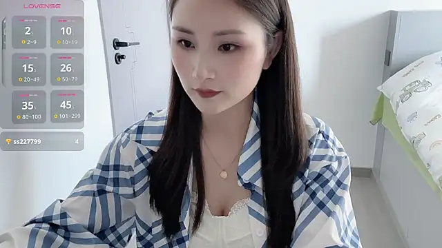 Snapshot of Huangyouyou chatting on 04-12-26, 08:30 Huangyouyou online show from 04-12-26, 08:30