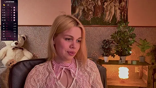 Snapshot of ScarletMarnei chatting on 05-26-26, 03:35 ScarletMarnei online show from 05-26-26, 03:35
