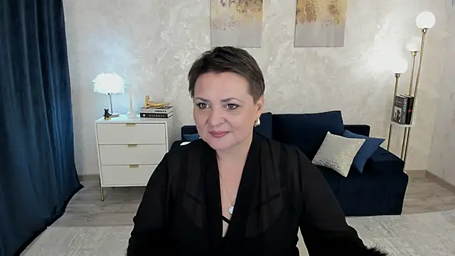 Snapshot of AnnaCorlane chatting on 05-20-26, 04:51 AnnaCorlane online show from 05-20-26, 04:51