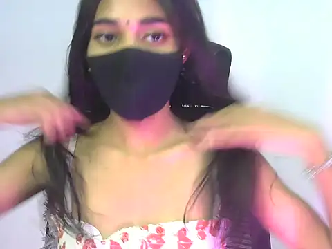 Shanaya xo online show from 07-18-26, 06:01