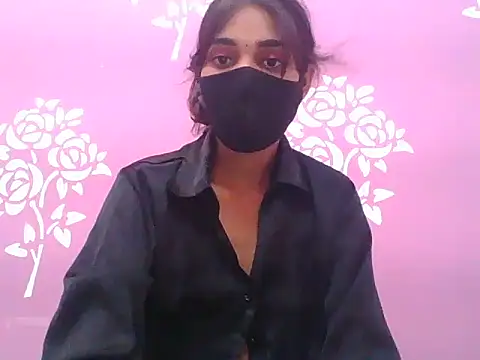 Shanaya xo online show from 07-24-26, 04:49