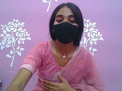 Shanaya xo online show from 07-25-26, 11:24