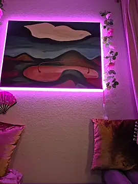 ItsAuroraBorealis online show from 06-12-26, 10:52