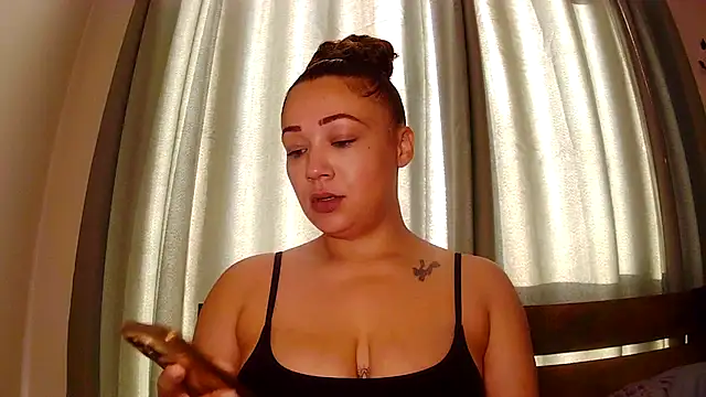 Theone T online show from 07-16-26, 06:30