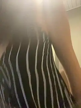 liliflaquita online show from 05-30-26, 05:48