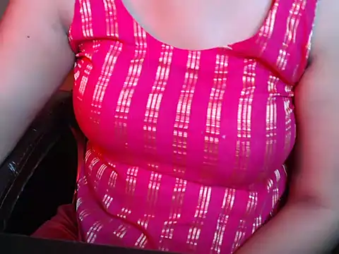 Kiarax1 online show from 05-22-26, 05:58