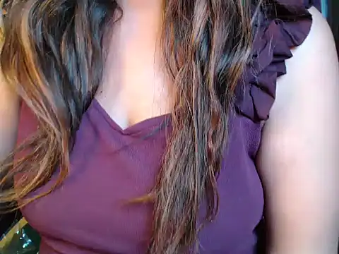 Kiarax1 online show from 05-26-26, 02:02