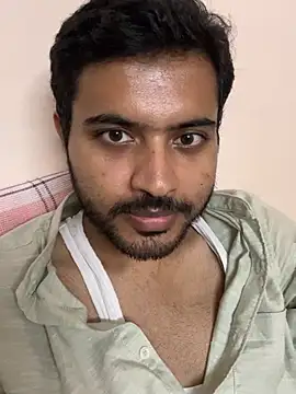 Sweetloverr28 online show from 04-28-26, 10:59