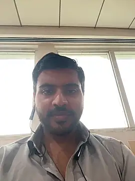 Sweetloverr28 online show from 04-30-26, 11:05