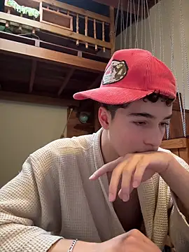 Snapshot of Stclkha chatting on 04-05-26, 10:29 Stclkha online show from 04-05-26, 10:29