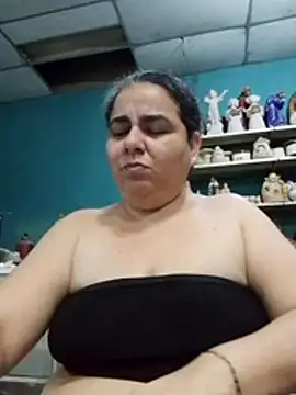 Golositadeamor online show from 05-28-26, 01:47