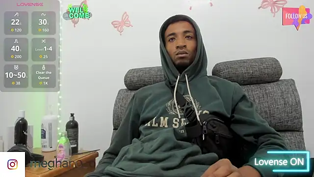 Snapshot of JustJaden chatting on 04-09-26, 12:43 JustJaden online show from 04-09-26, 12:43