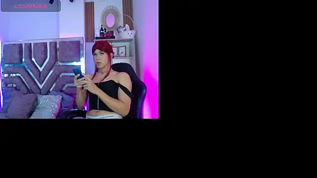 Eva  Walker online show from 04-07-26, 08:31