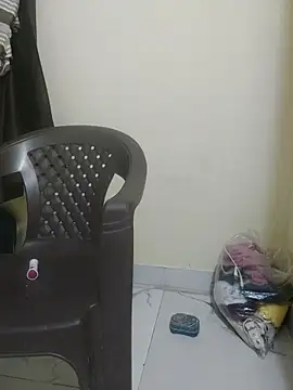 Snapshot of Monika_kumari6 chatting on 05-17-26, 05:20 Monika kumari6 online show from 05-17-26, 05:20