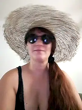 Maggie38 online show from 07-18-26, 04:00