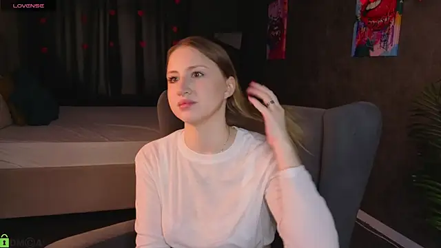 Snapshot of April_Jackson chatting on 04-08-26, 01:05 April Jackson online show from 04-08-26, 01:05