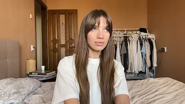 Snapshot of ArtieThoman chatting on 04-08-26, 09:31 ArtieThoman online show from 04-08-26, 09:31