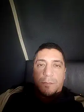 Snapshot of LEFTER26 chatting on 04-06-26, 06:31 LEFTER26 online show from 04-06-26, 06:31