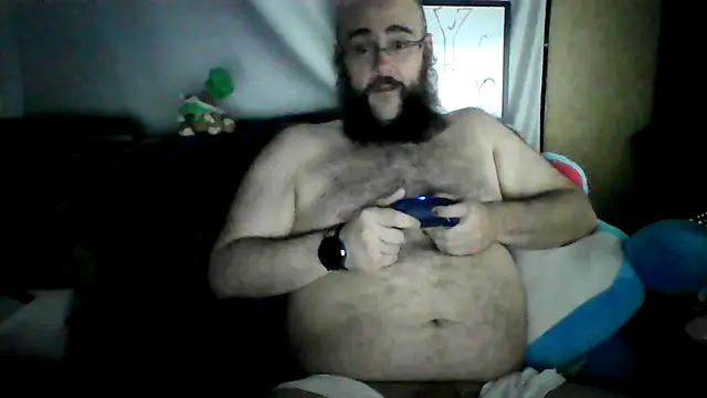 BriTheTopBear online show from 05-29-26, 05:16