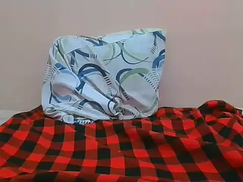 Snapshot of BabySwit chatting on 05-15-26, 05:14 BabySwit online show from 05-15-26, 05:14
