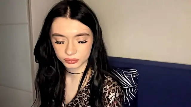 RenataBrought online show from 04-06-26, 04:19