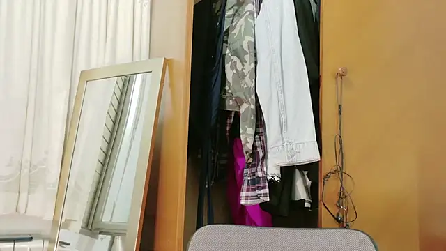 MojaditPussy online show from 07-19-26, 08:12