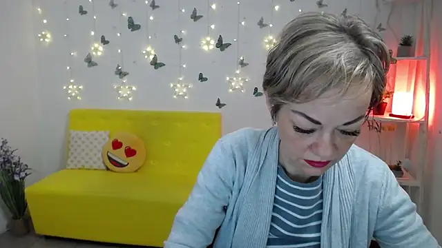 NikaMayu online show from 05-08-26, 05:02