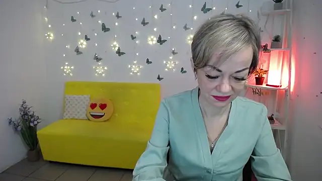 NikaMayu online show from 05-09-26, 05:12