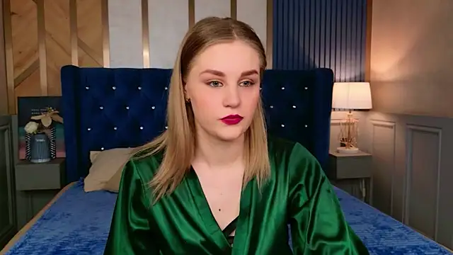 Molly Voses online show from 05-07-26, 08:36