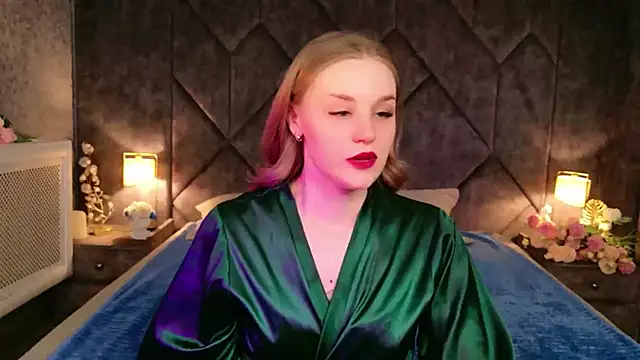 Molly Voses online show from 05-27-26, 09:01