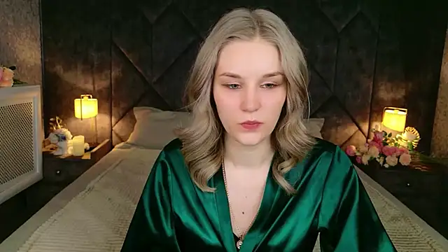 Molly Voses online show from 07-29-26, 08:40