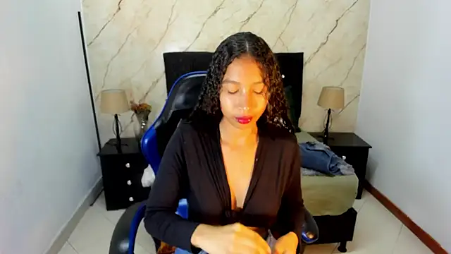 hasley cute online show from 05-29-26, 06:50