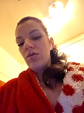 SweetMomy  online show from 04-15-26, 02:51