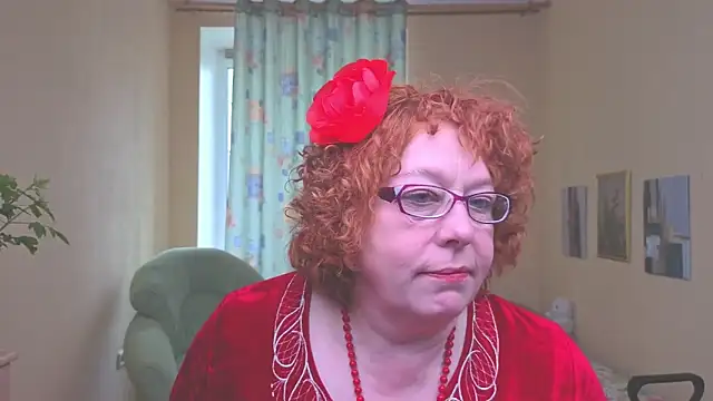 Fara Flutte online show from 04-30-26, 05:25