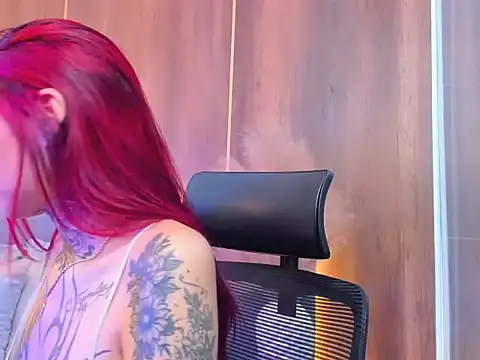 Snapshot of _Megan_Angel_ chatting on 04-09-26, 04:12 Megan Angel online show from 04-09-26, 04:12