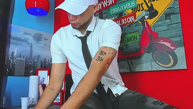 Daniel huge22 online show from 04-18-26, 02:10